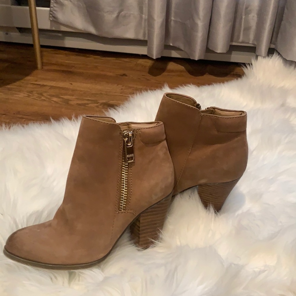 Aldo boots sz 6
